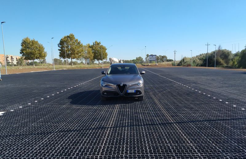 GRUPPO AMBROSETTI - GEODIS - Aprilia – Viale Europa - Realizzazione di piazzale drenante per sosta automezzi  - mq. 3.000,00